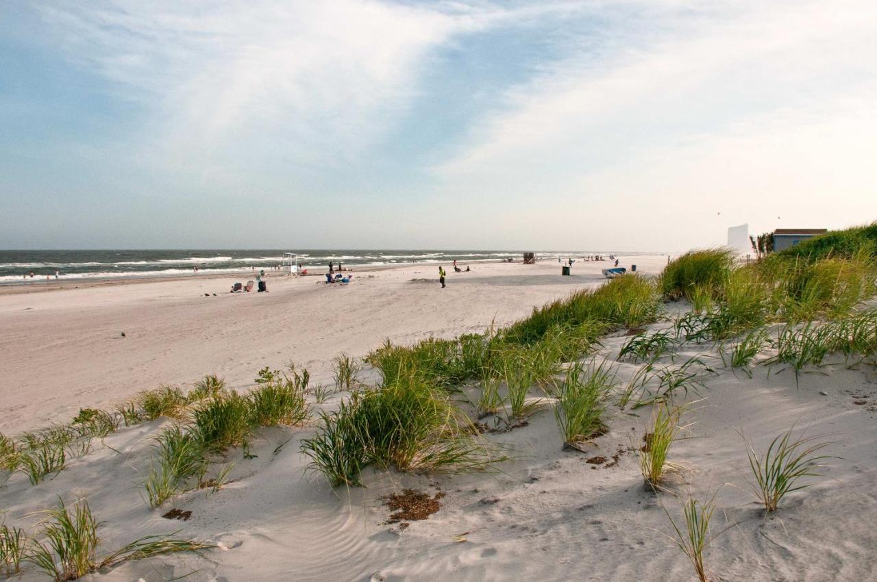 Walk To Beach Coastal Brigantine Condo With Patio! Exteriér fotografie